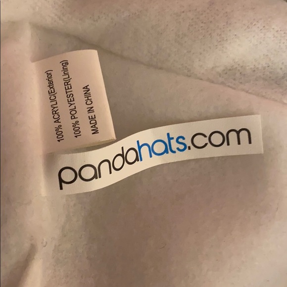 White Tiger Winter Hat - Picture 4 of 4